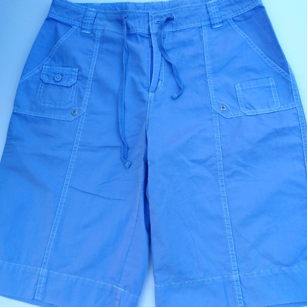 Erin London Ocean Sky Blue Women's Short Bermuda Size 8 NWOT